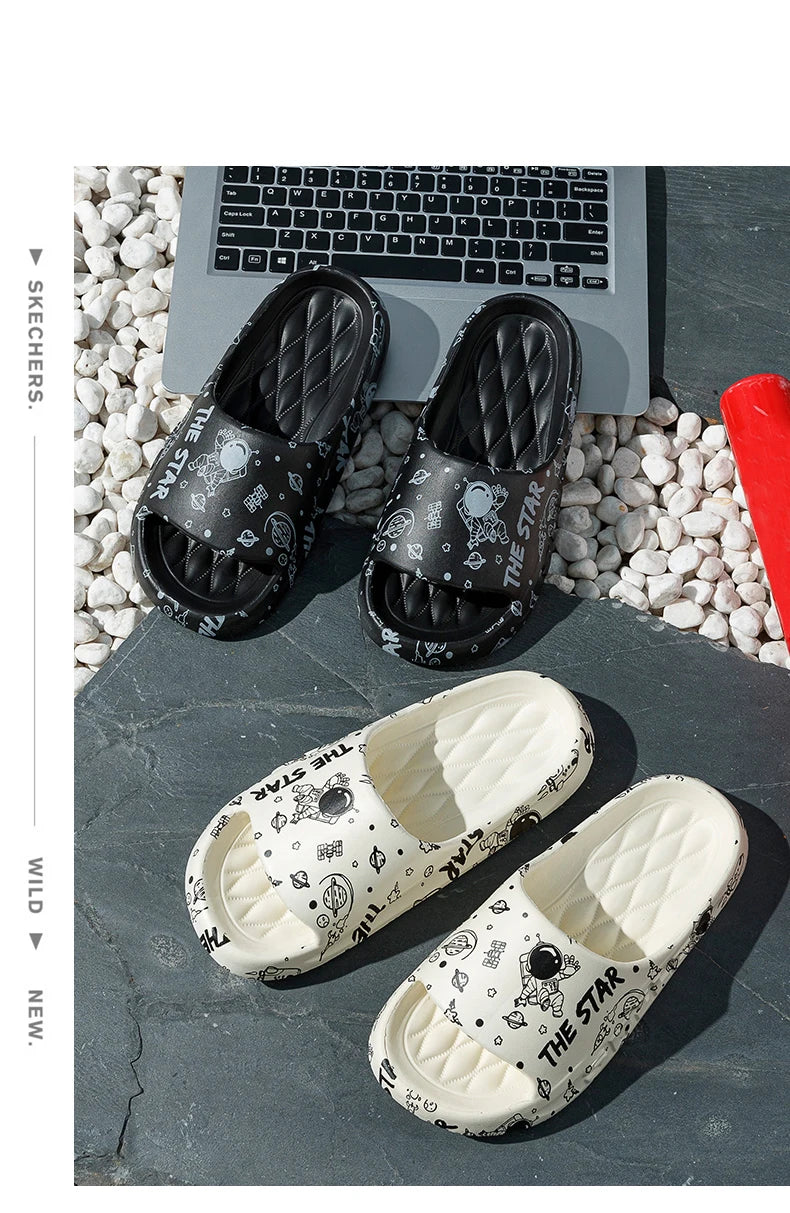 Slippers FOR WOMEN'S Summer Outdoor Wear, New Indoor Home, Bathroom, Shower, Non Slip, Household Slippers for Men Zyt2411